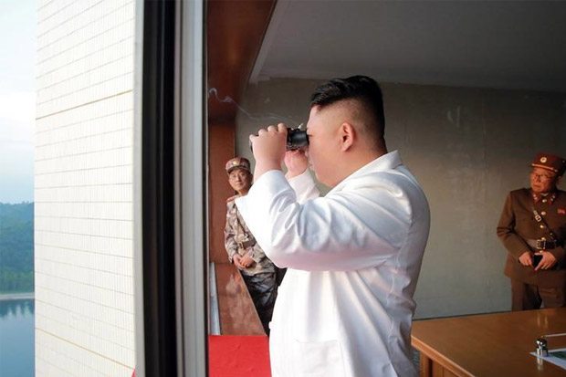 Kim Jong-un Awasi Langsung...