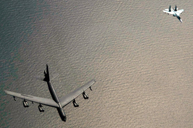 Jet Tempur Rusia Cegat...
