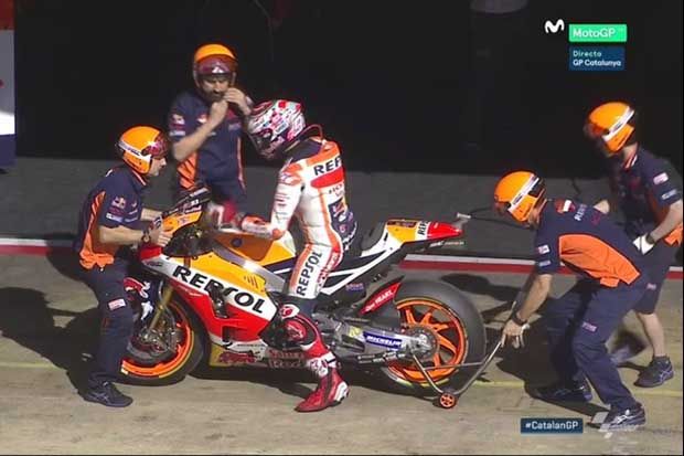 Marquez Jatuh Gara-gara...