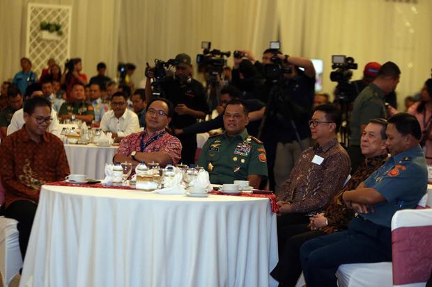 Panglima TNI: Media...