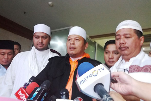 Temui Fadli Zon, Istri...