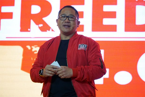 Lelang Frekuensi 2,1...
