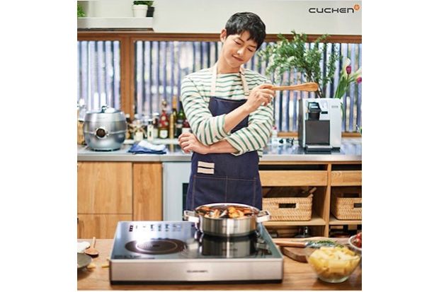 Song Joong Ki Jadi Koki...