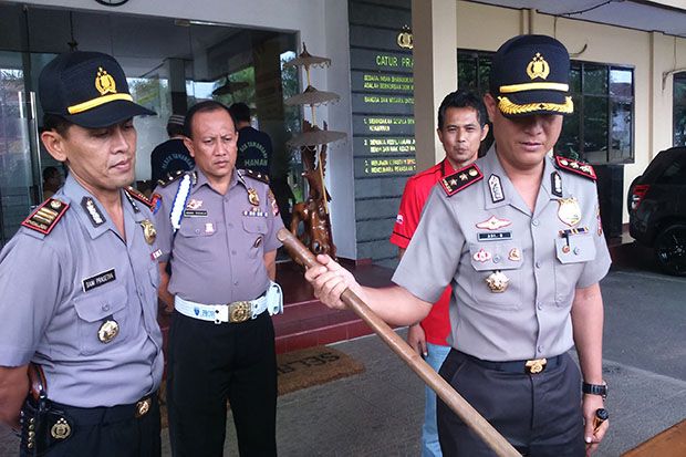 Kesal Tak Dapat Pasokan...