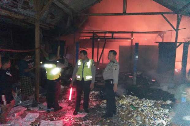 Tabung Gas Meledak,...