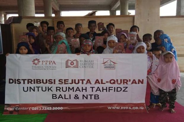 Tebar Alquran untuk...