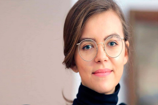 Wakil Menteri Cantik...