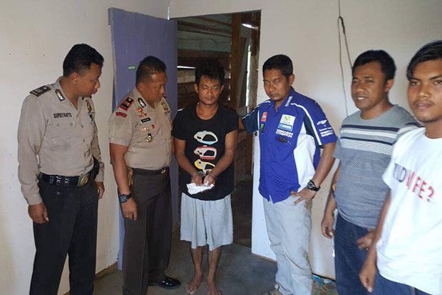 Cari Tambahan Uang Lebaran,...