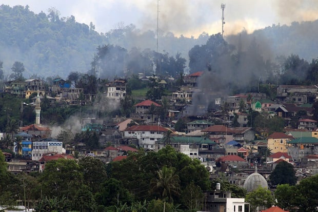 Horor, Sekitar 100 Mayat...