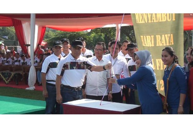 Ribuan Warga Cijantung...