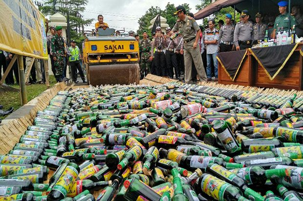 Polres Banjar Musnahkan...