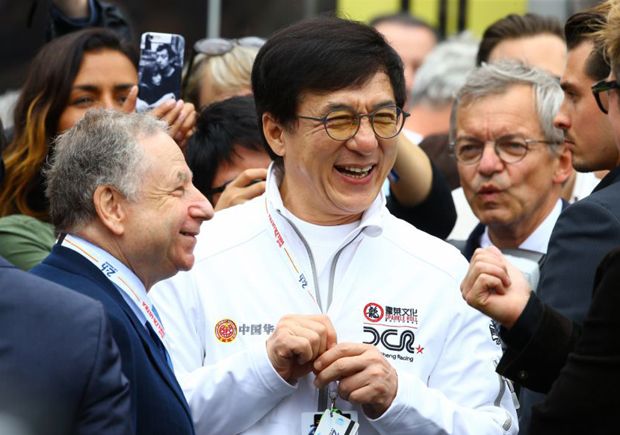 Jackie Chan Seperti...