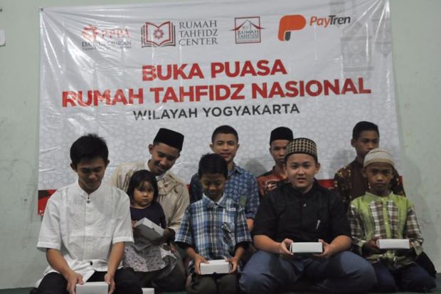 Keceriaan Santri Rumah...