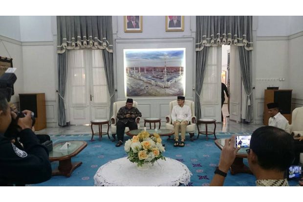 Bertemu Sandiaga Uno,...