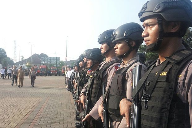 Menjelang Puncak Arus...