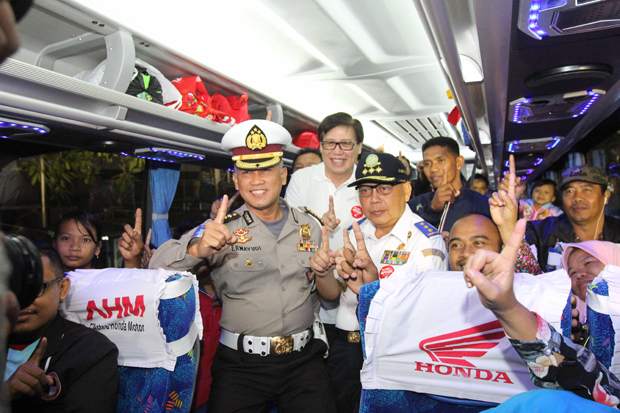 Honda Berangkatkan 2.315...