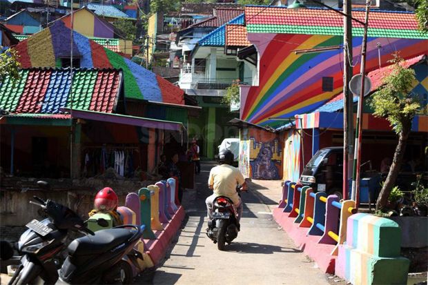 Kampung Pelangi Jadi...