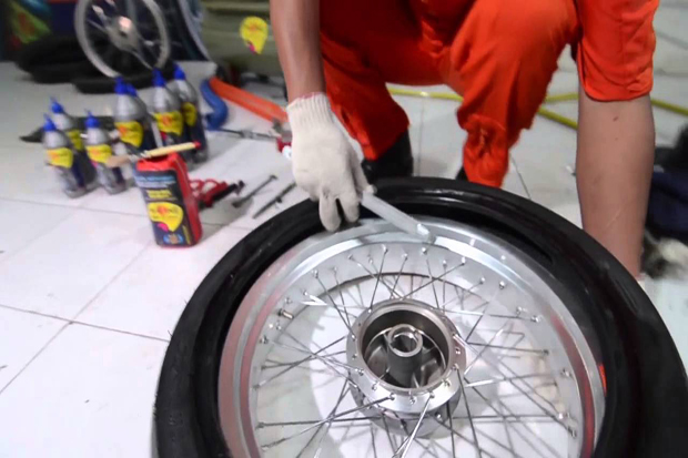Tips Merawat Ban Tubeless