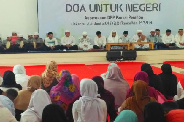Perindo Gelar Doa untuk...