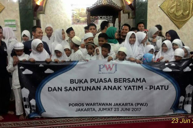 PWJ Gelar Buka Puasa...