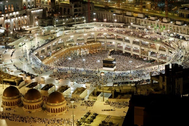 Dunia Islam Kecam Upaya...