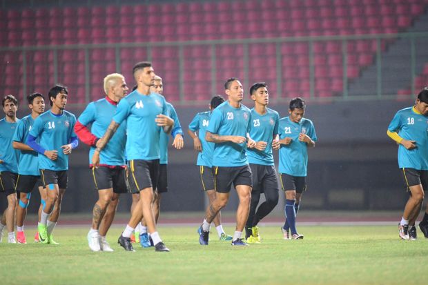 Arema FC Sudah Kantongi...