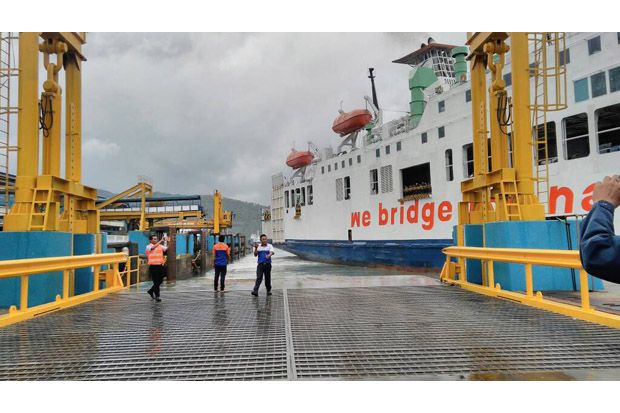Cuaca Buruk, Kapal Portlink...