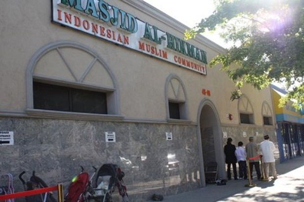 Imam Masjid Indonesia...