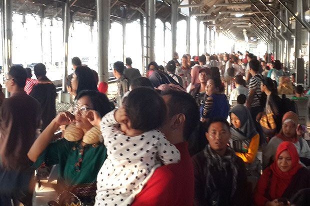 Selama Lebaran 2017,...