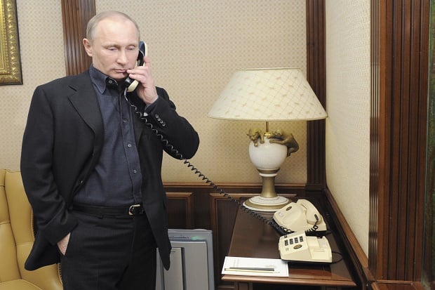 Putin Bahas Masalah...