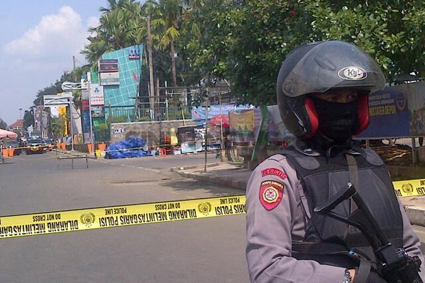 Saksi Melihat 2 Orang...