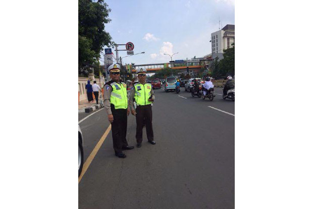 Jalan di Depan ITC Depok...