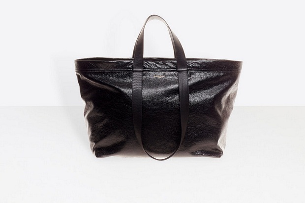 Wow, Koleksi Tas Balenciaga...