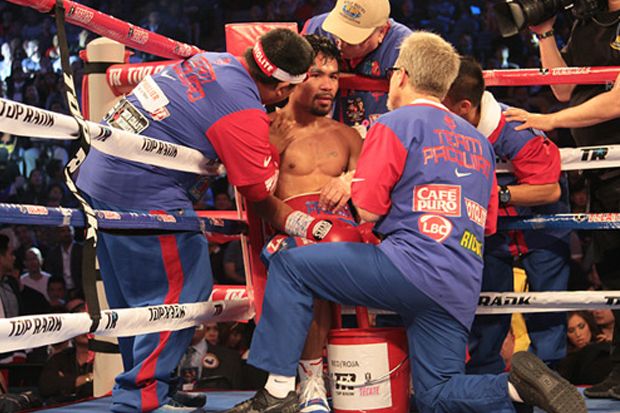 Bob Arum : Ada yang...