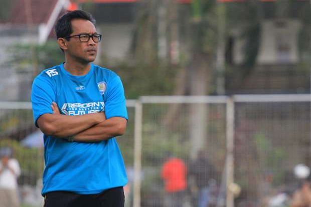 Aji: Arema Jangan Lihat...