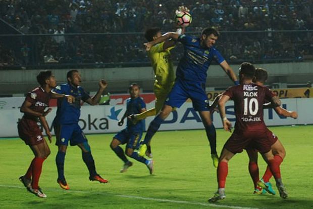Dipermalukan Persib,...