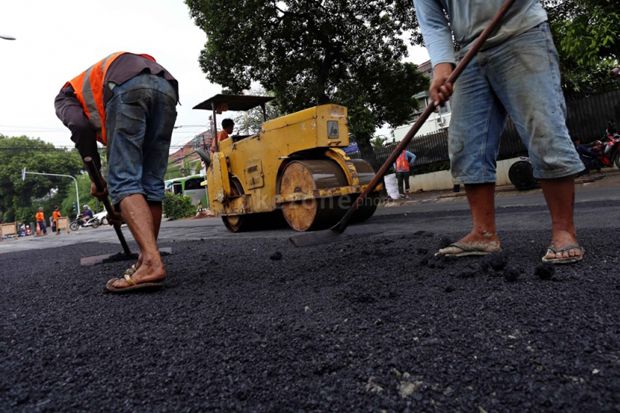 Jalanan Beraspal di...