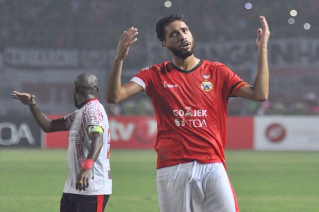 Kutukan Persipura Masih...