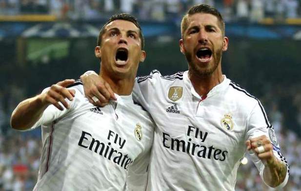 Ronaldo Putuskan Bertahan...