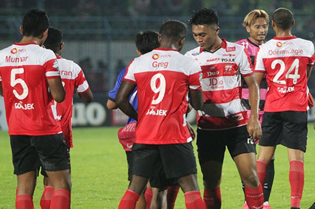 Madura United Siap Jinakan...