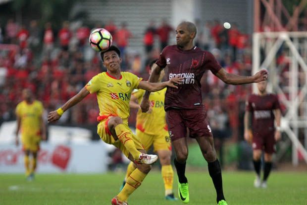 McMenemy Kecewa Taktik...