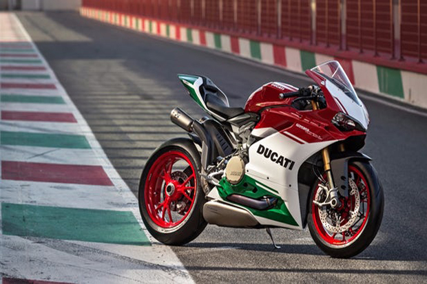 Ducati Resmi Hadirkan...