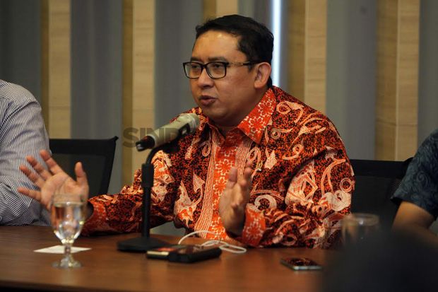 Fadli Zon Minta Polisi...