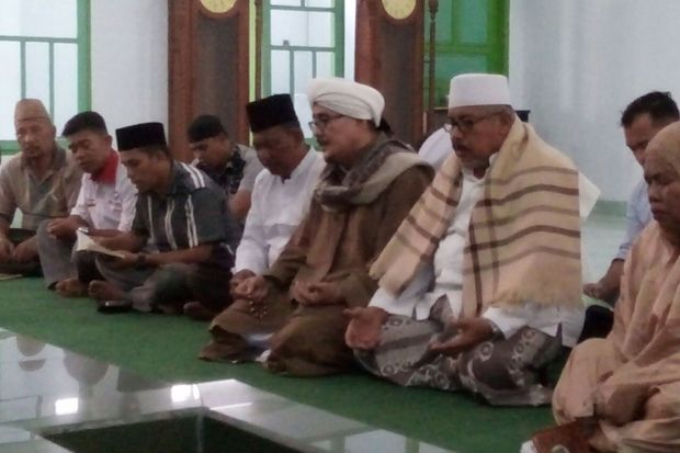 Ketua Majelis Zikir...