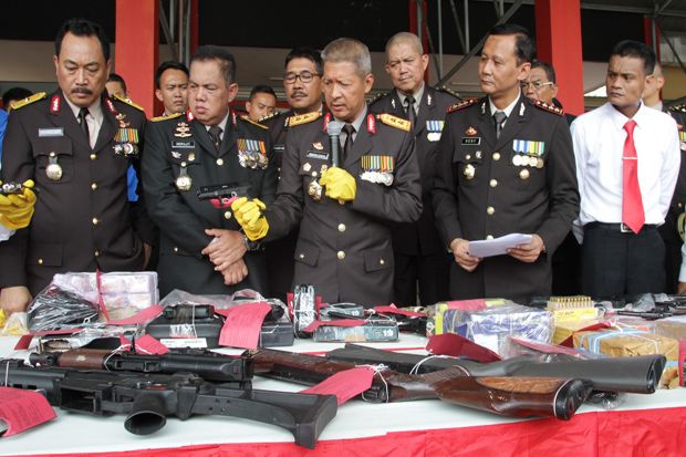 Sindikat Jual Beli Senpi...