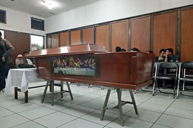 Jenazah Mahasiswi Cantik...