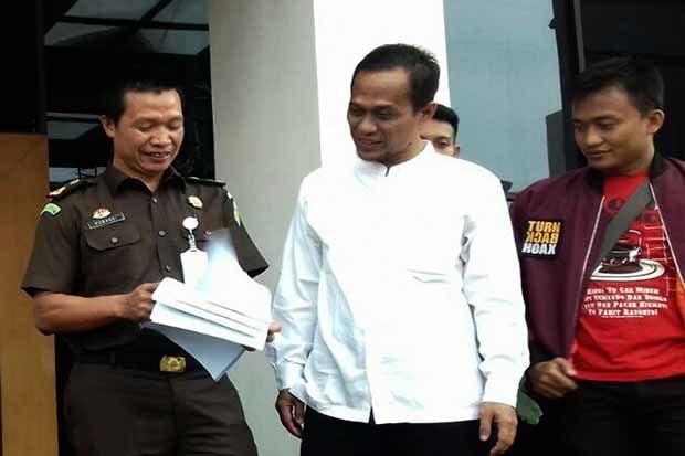 Tersangka Korupsi Bansos...