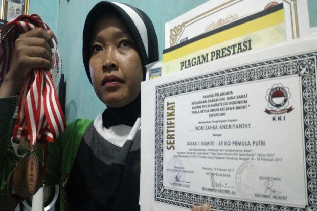 Gara-gara Surat Rekomendasi,...