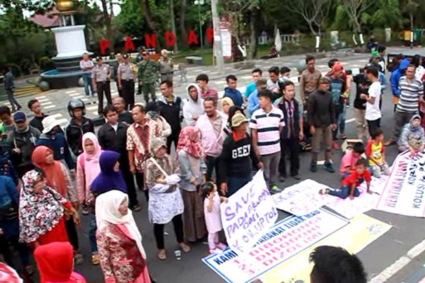 Diduga Korupsi Ratusan...