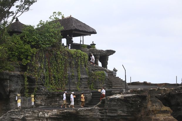Kuliner Jadi Benteng...